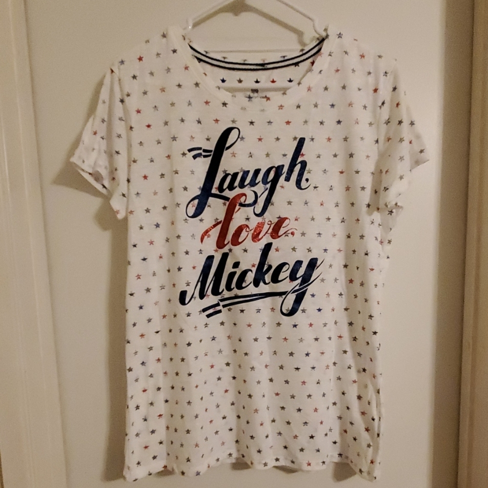 🆕️Disney Parks Tee